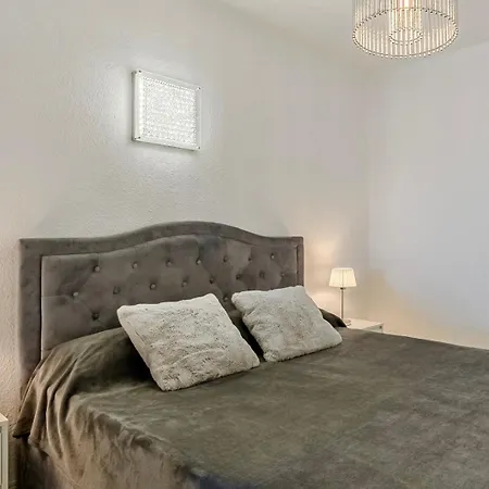 Great Location Studio35 Адехе